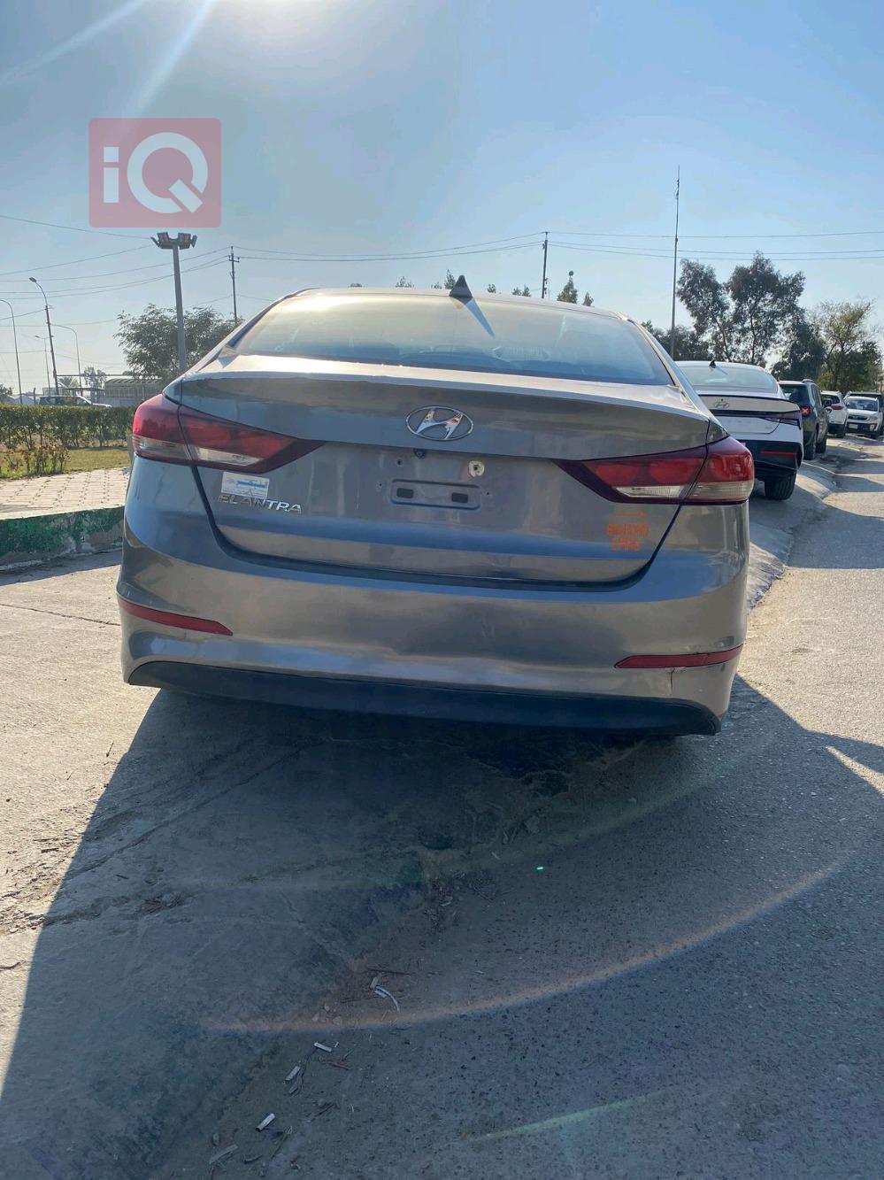 هيونداي النترا